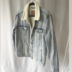 Levi Strauss Sherpa lined heavy duty Jean jacket